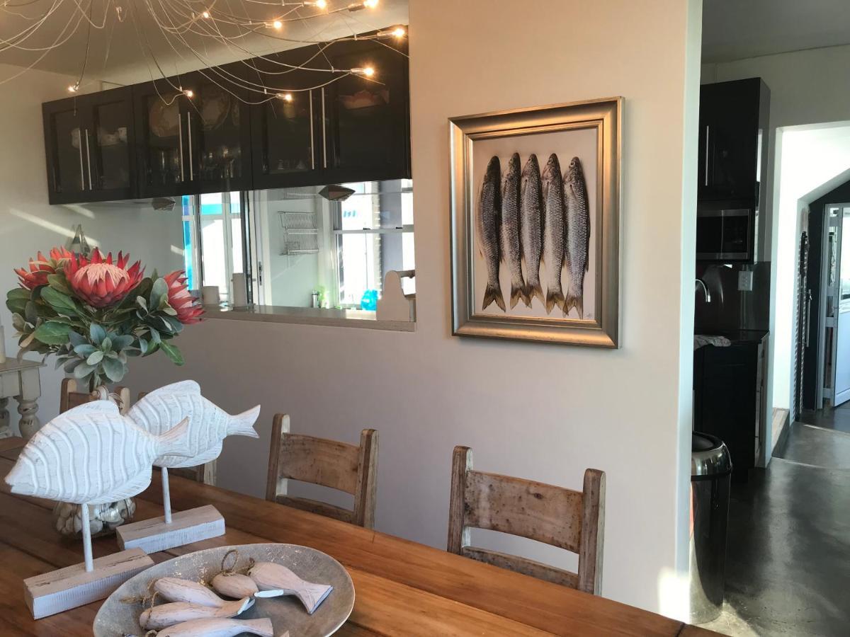 La Maison Bleue, Luxury Self-catering Villa. Villa