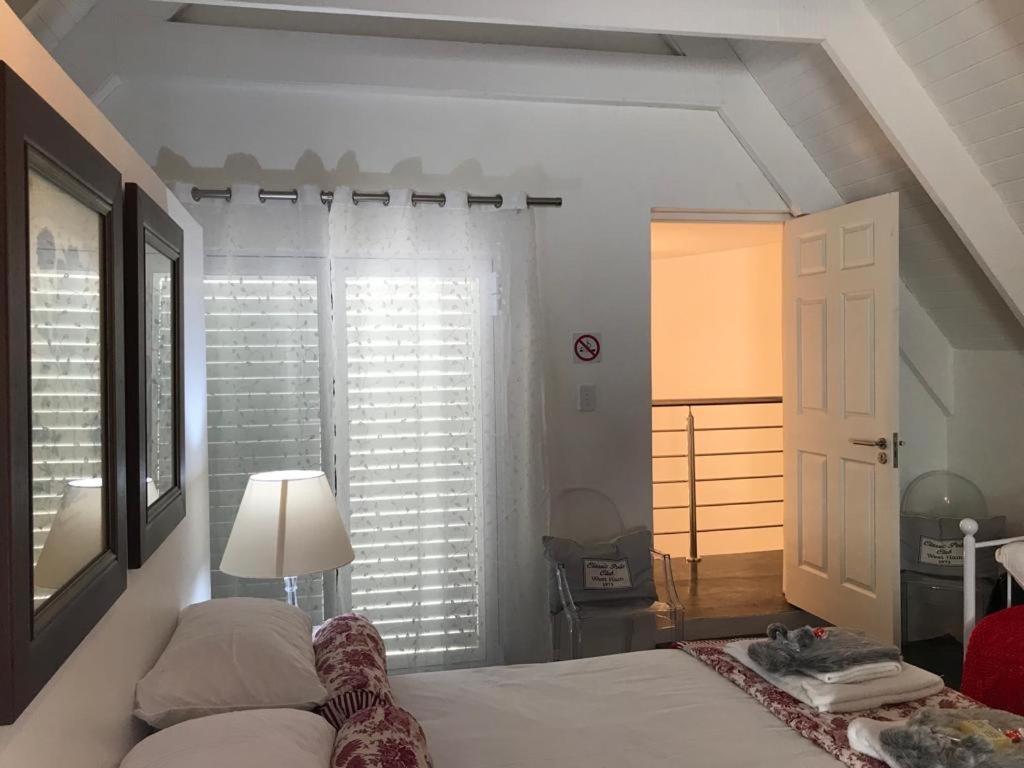 La Maison Bleue, Luxury Self-catering Villa. *