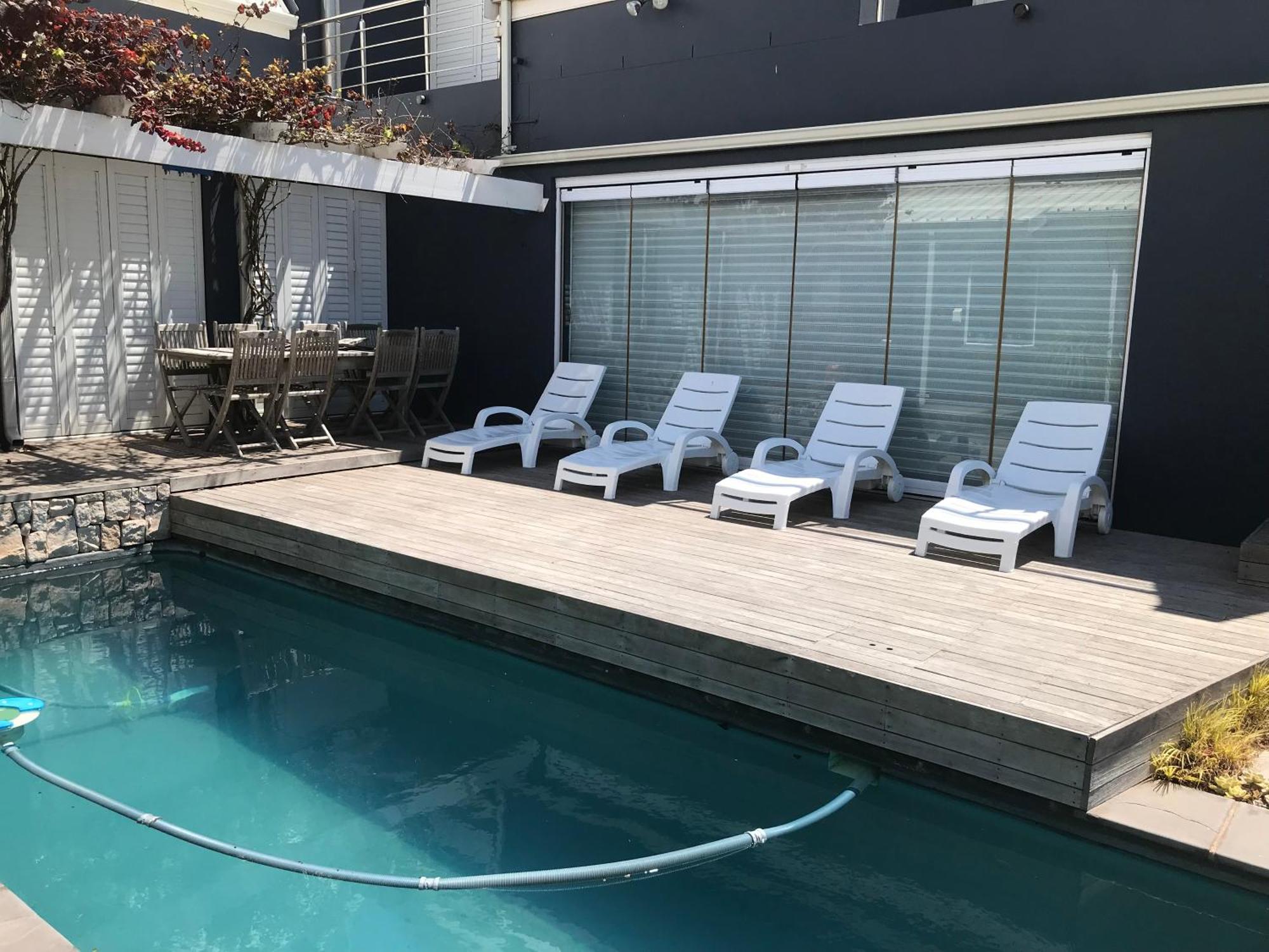 La Maison Bleue, Luxury Self-catering Villa. * Langebaan
