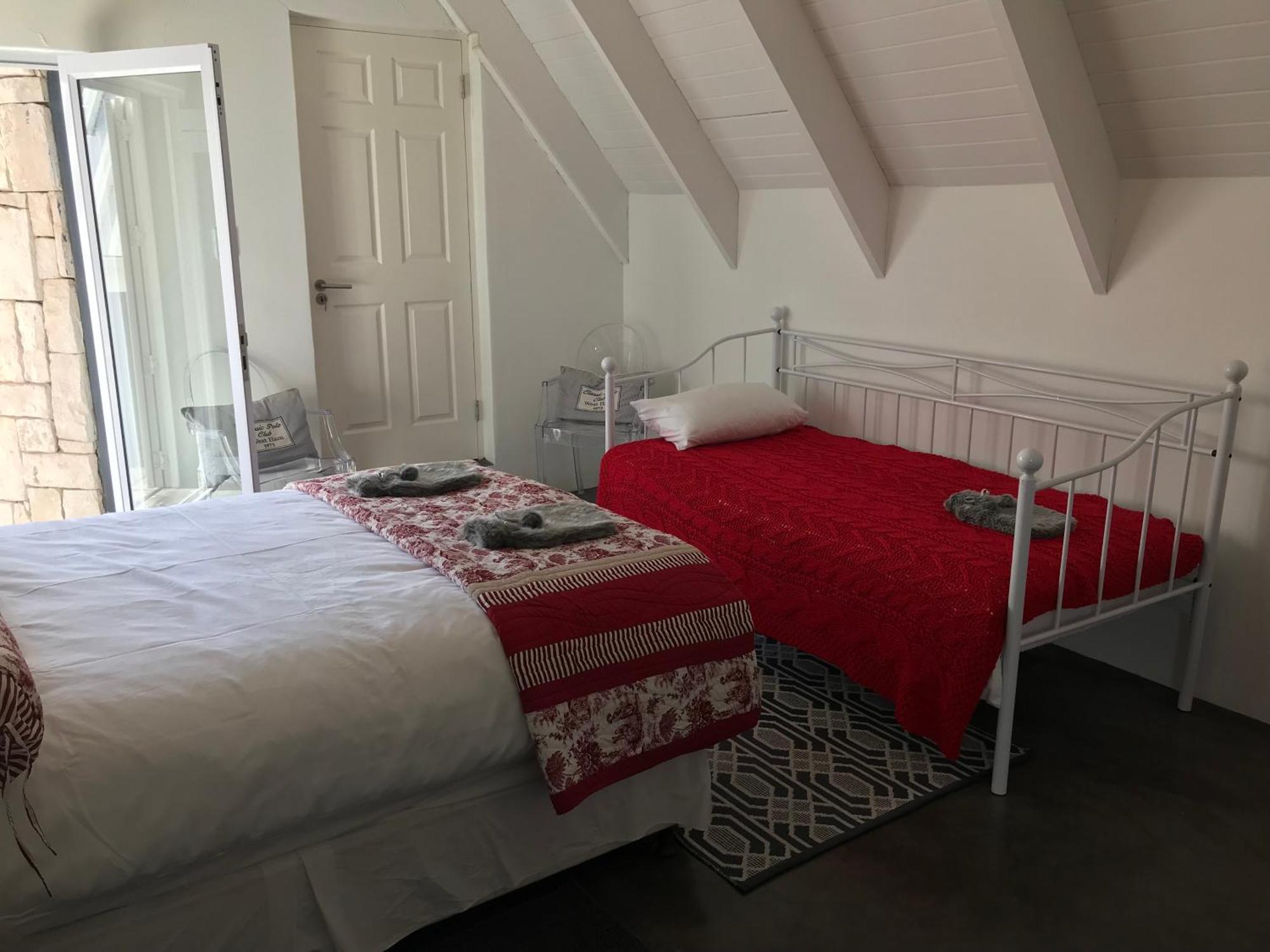 La Maison Bleue, Luxury Self-catering Villa. Villa